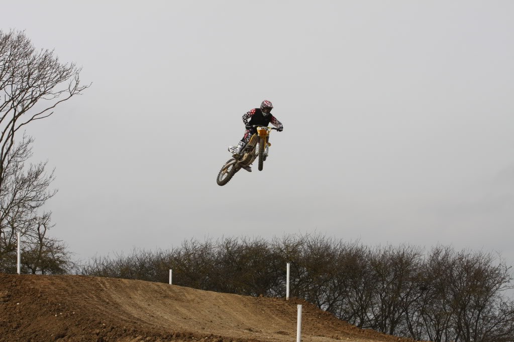 Elsworth Motoparc, click to close